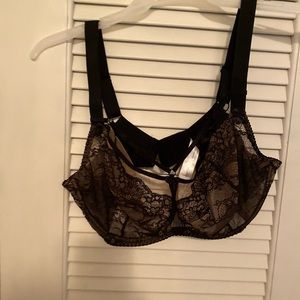 NWT Axami Black Lace Underwire Bra- 40F